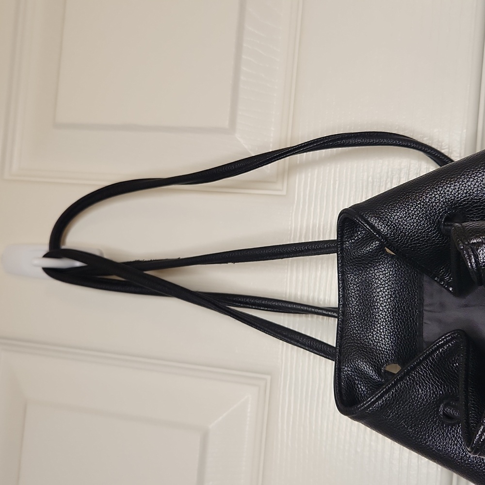 Victoria Secret Black Faux Leather Boho Fringe Backpack Shoulder Bucket Tote Bag - Picture 7 of 12